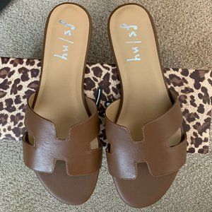 French Sole NY Alibi Slide Sandals Cognac 9.5